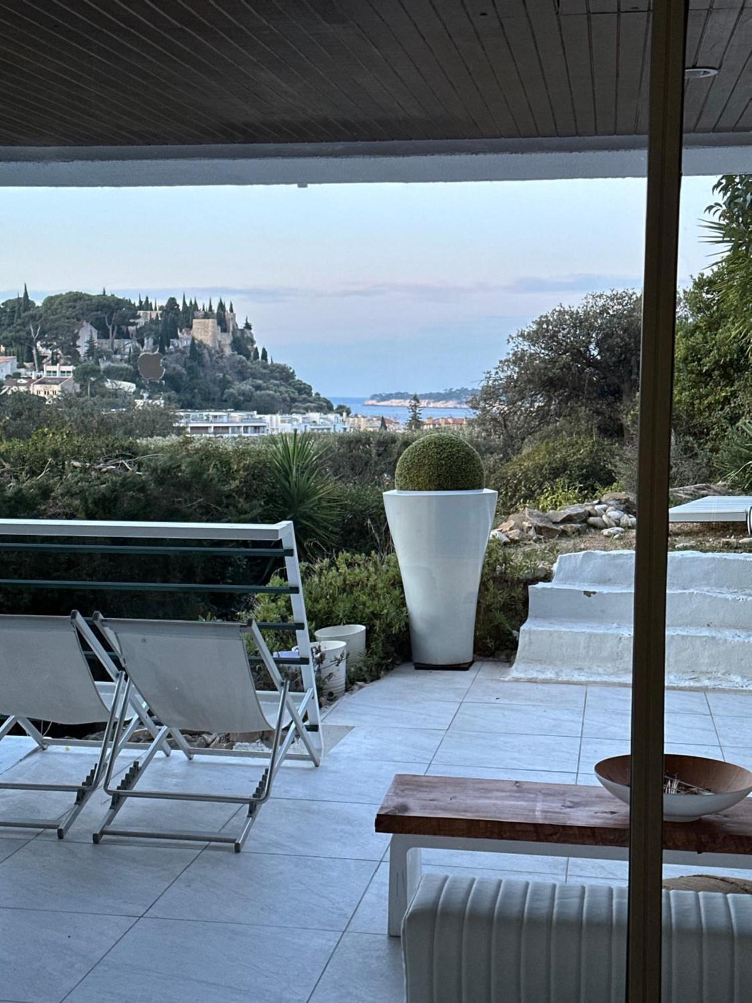 La Maison De Doms Avec Jacuzzi Et Vue Mer Cassis Luaran gambar
